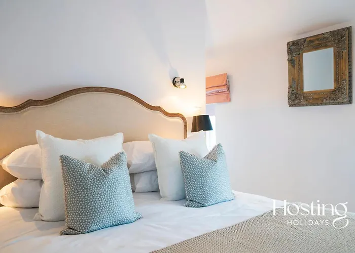Greys View Cottage